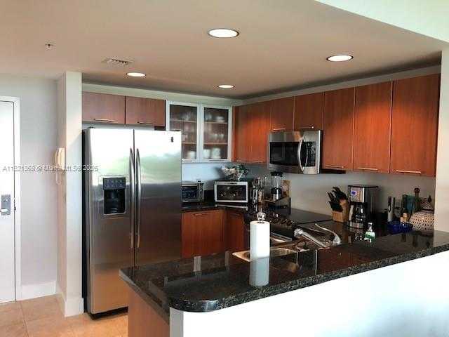 Small Image of 2021 SOUTH WEST 3RD AVE #503, Miami Number 4