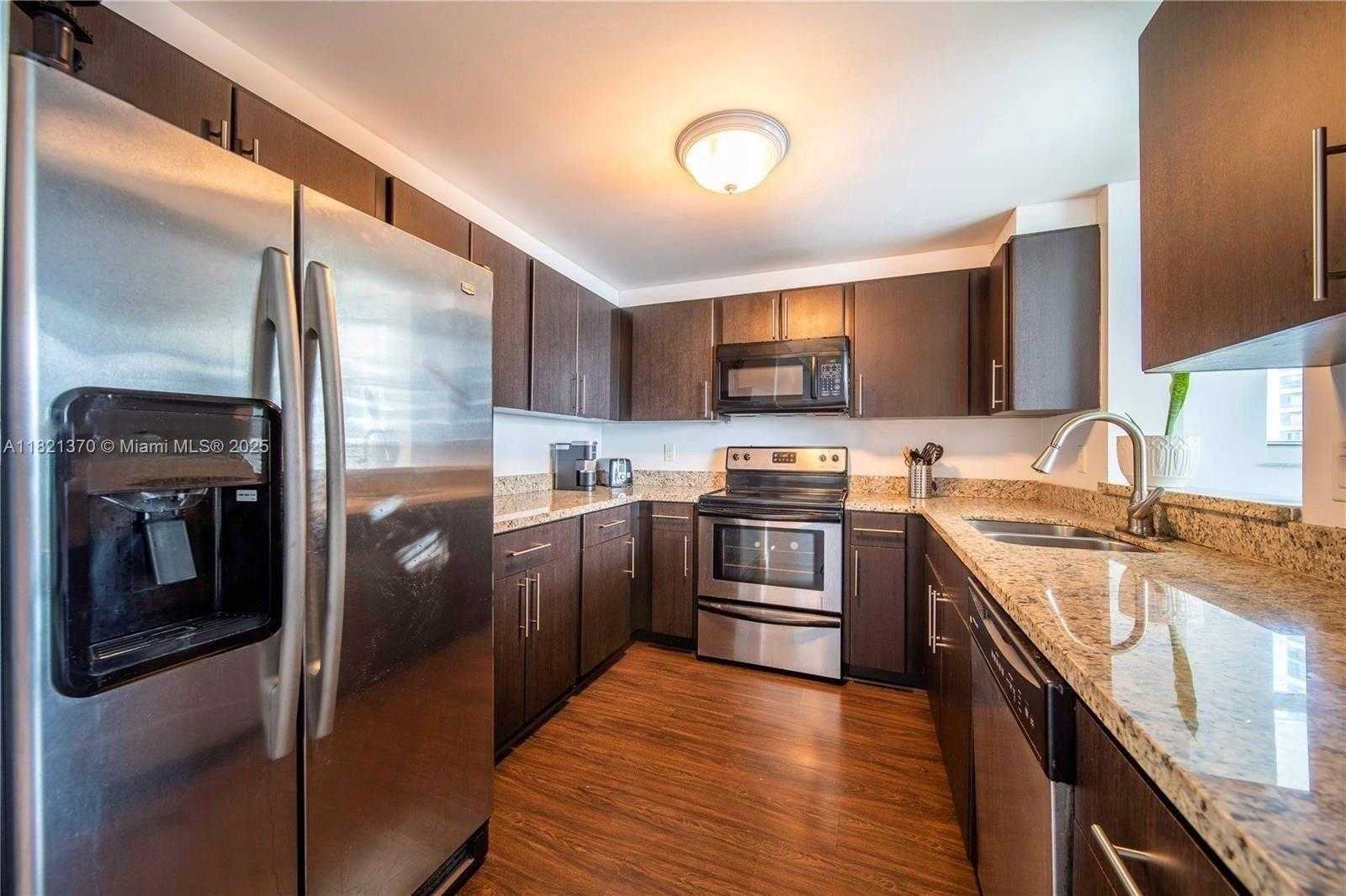 Small Image of 1250 SOUTH MIAMI AVE #2201, Miami Number 10