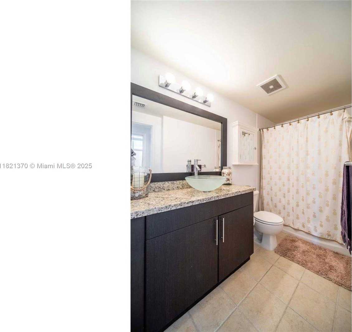 Small Image of 1250 SOUTH MIAMI AVE #2201, Miami Number 19