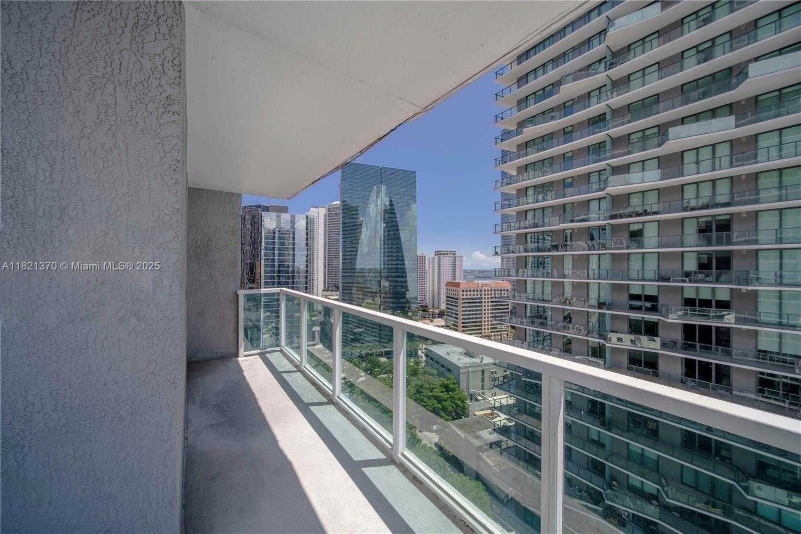 Small Image of 1250 SOUTH MIAMI AVE #2201, Miami Number 3