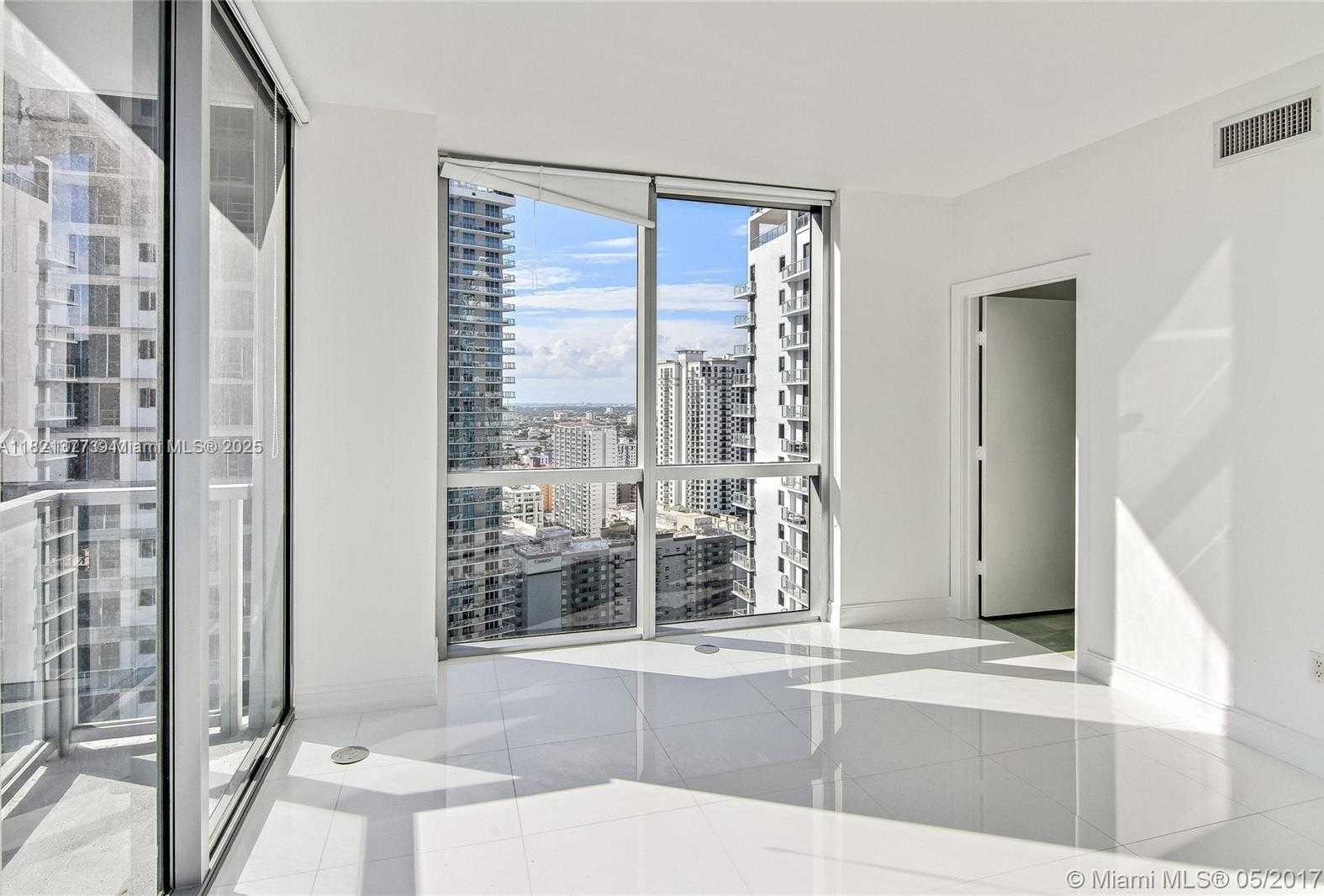 Small Image of 1060 BRICKELL AVE #2911, Miami Number 12