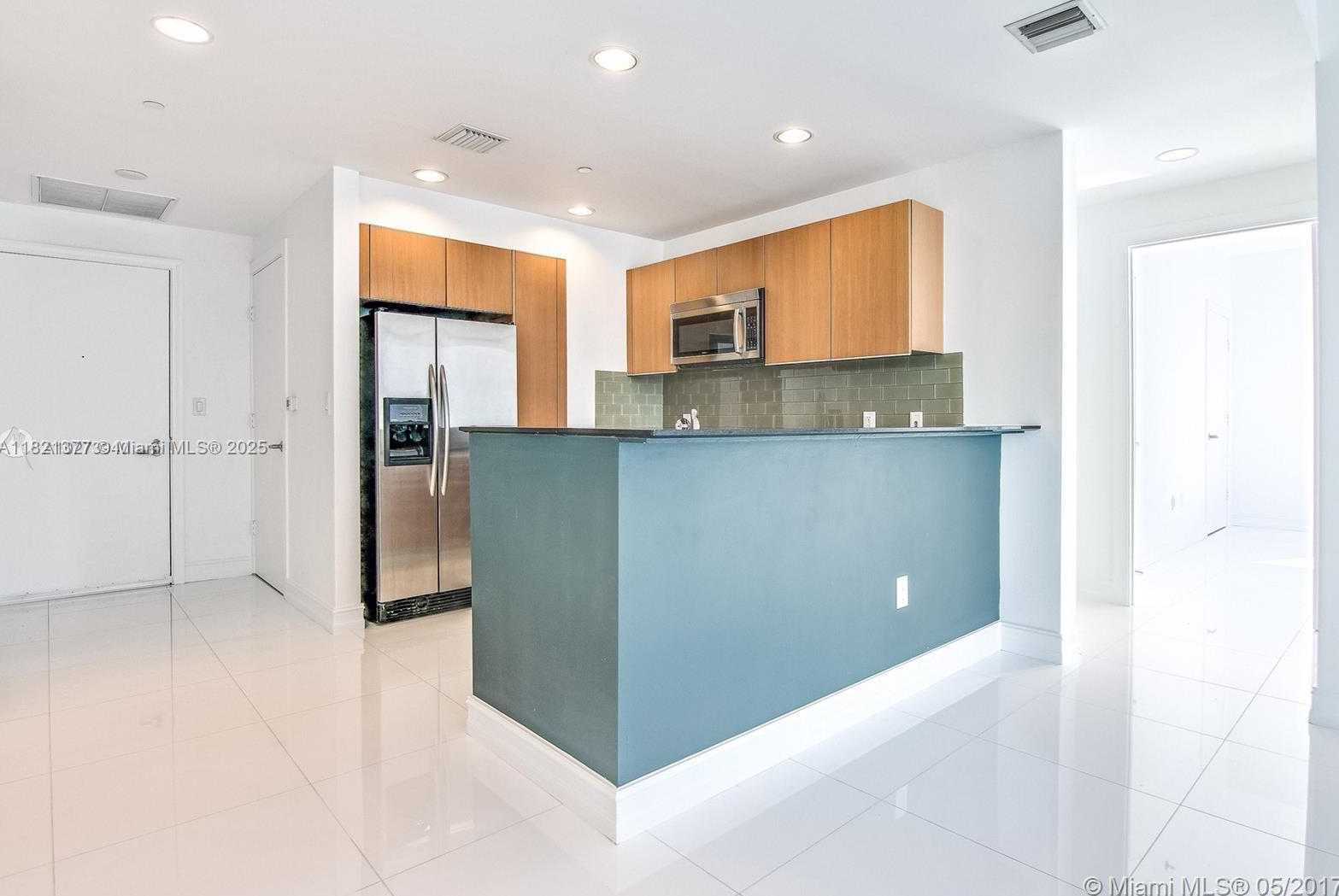 Small Image of 1060 BRICKELL AVE #2911, Miami Number 6