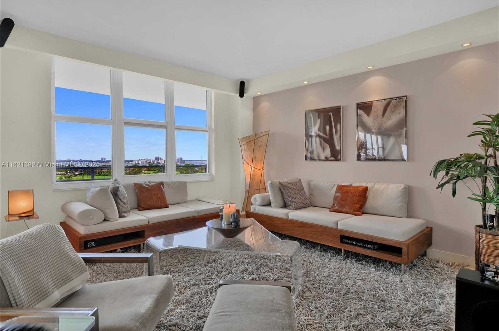 Small Image of 5600 COLLINS AVE #16S, Miami Beach Number 17