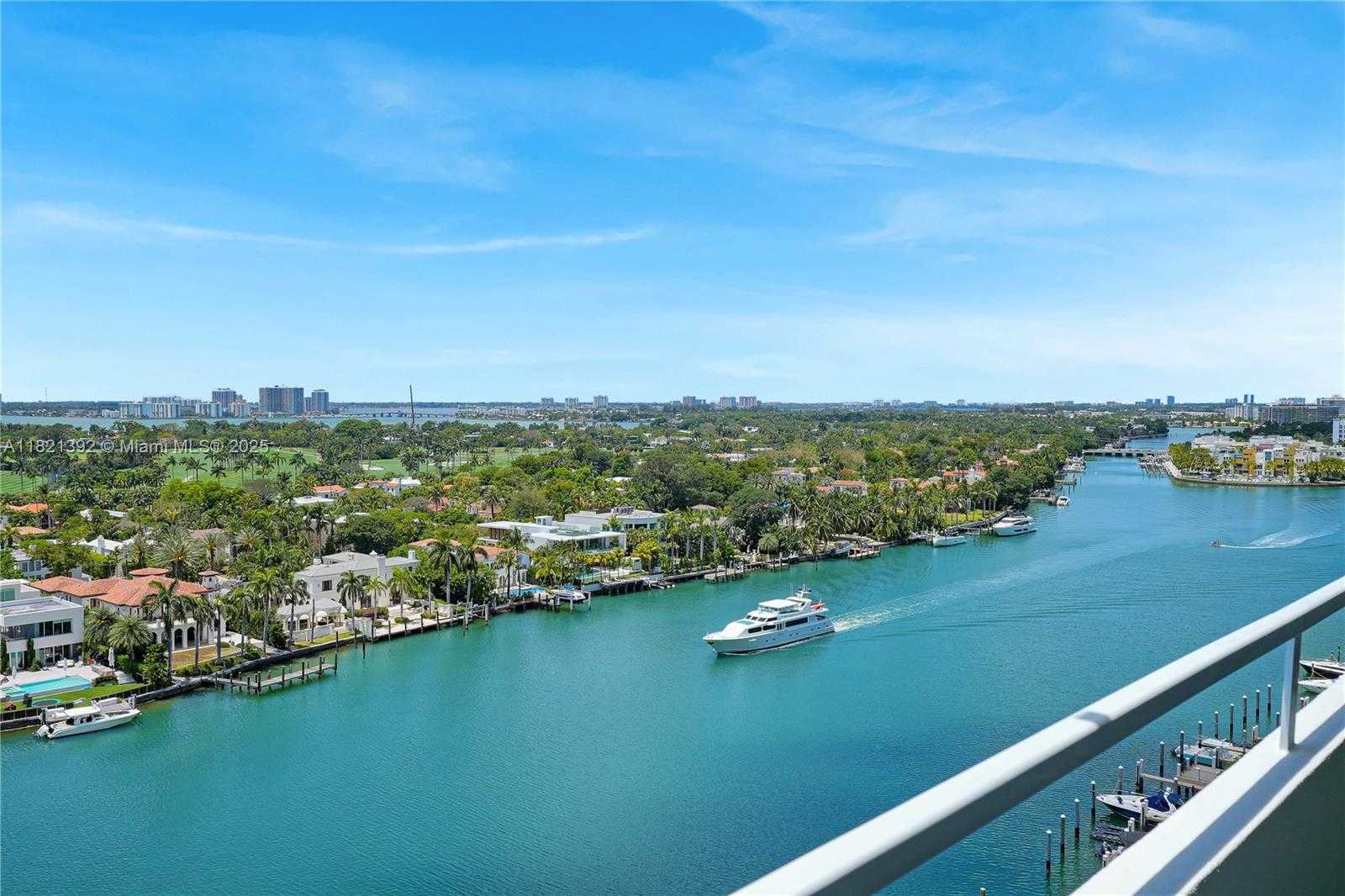 Small Image of 5600 COLLINS AVE #16S, Miami Beach Number 38