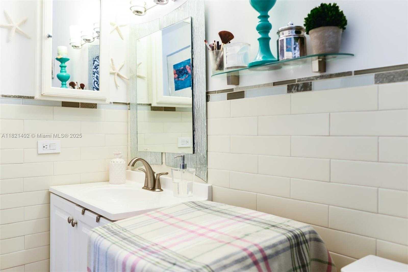 Small Image of 445 NORTH EAST 195TH ST #430, Miami Number 24
