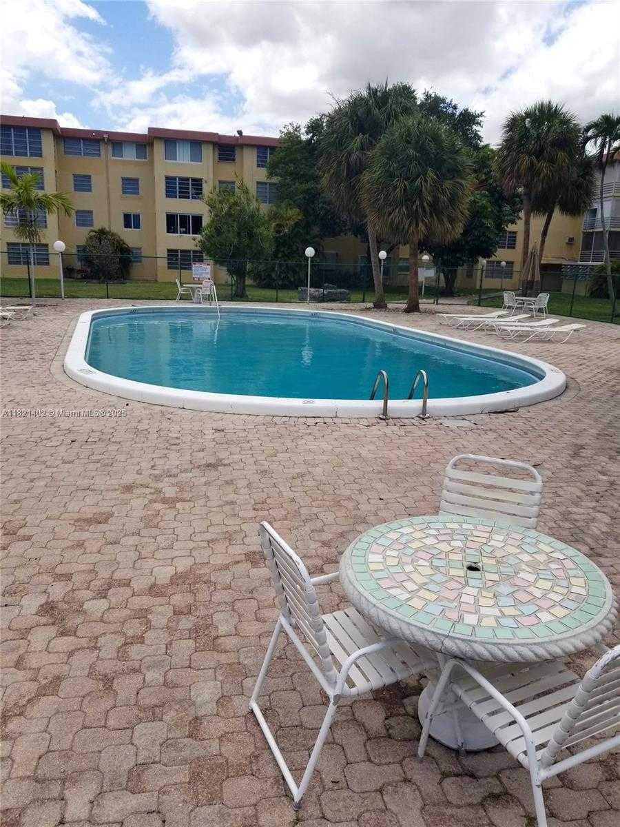 Small Image of 445 NORTH EAST 195TH ST #430, Miami Number 31