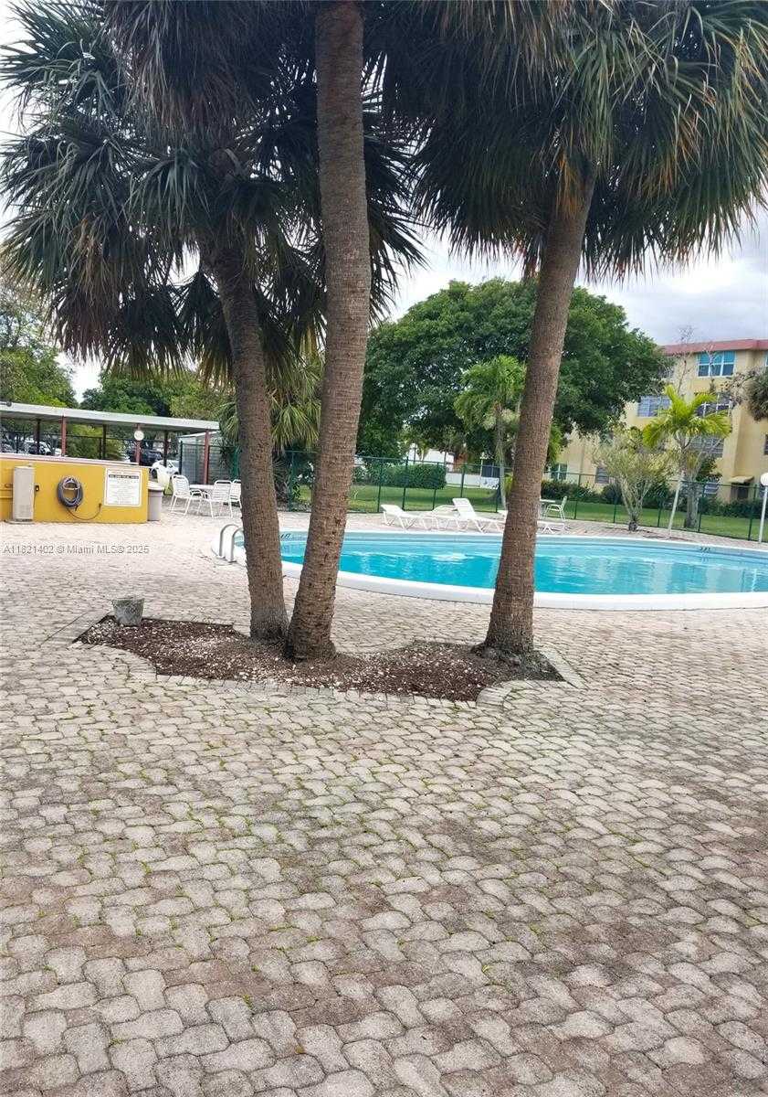 Small Image of 445 NORTH EAST 195TH ST #430, Miami Number 34