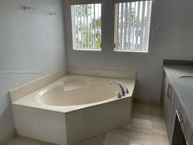 Small Image of 20931 NORTH EAST 30TH CT, Aventura Number 4