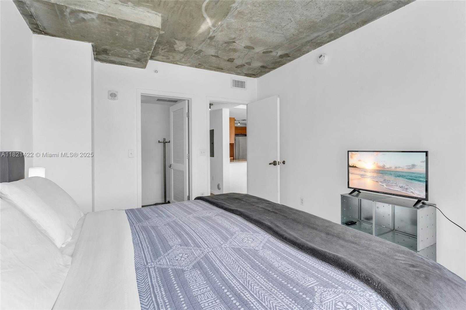 Small Image of 3250 NORTH EAST 1ST AVE #1120, Miami Number 12