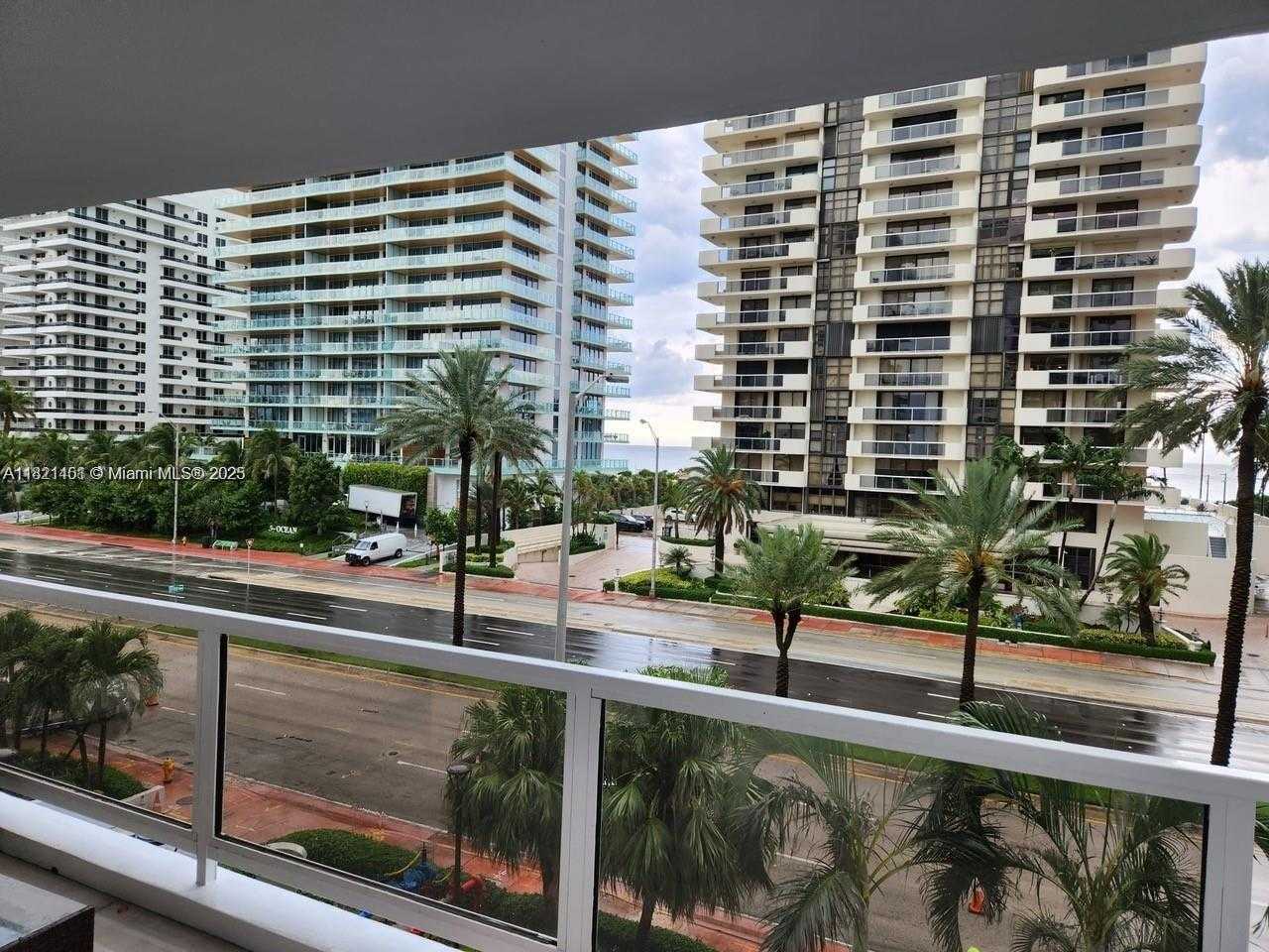Small Image of 5700 COLLINS AVE #4N, Miami Beach Number 28