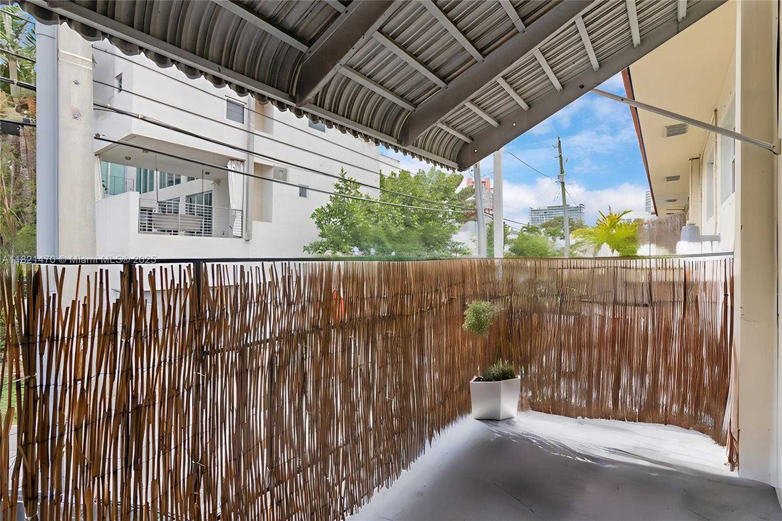 Small Image of 345 MICHIGAN AVE #11, Miami Beach Number 12