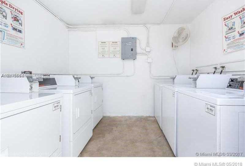 Small Image of 345 MICHIGAN AVE #11, Miami Beach Number 13