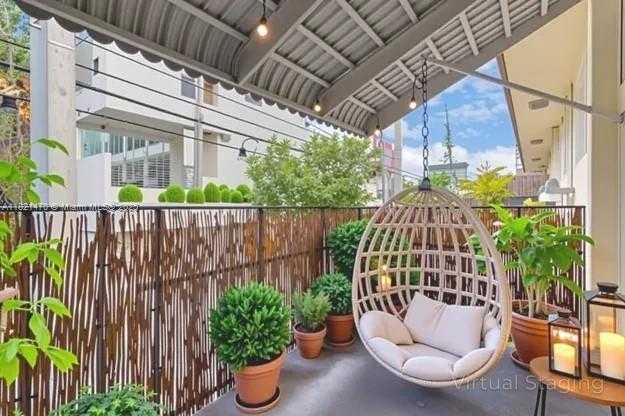 Small Image of 345 MICHIGAN AVE #11, Miami Beach Number 2