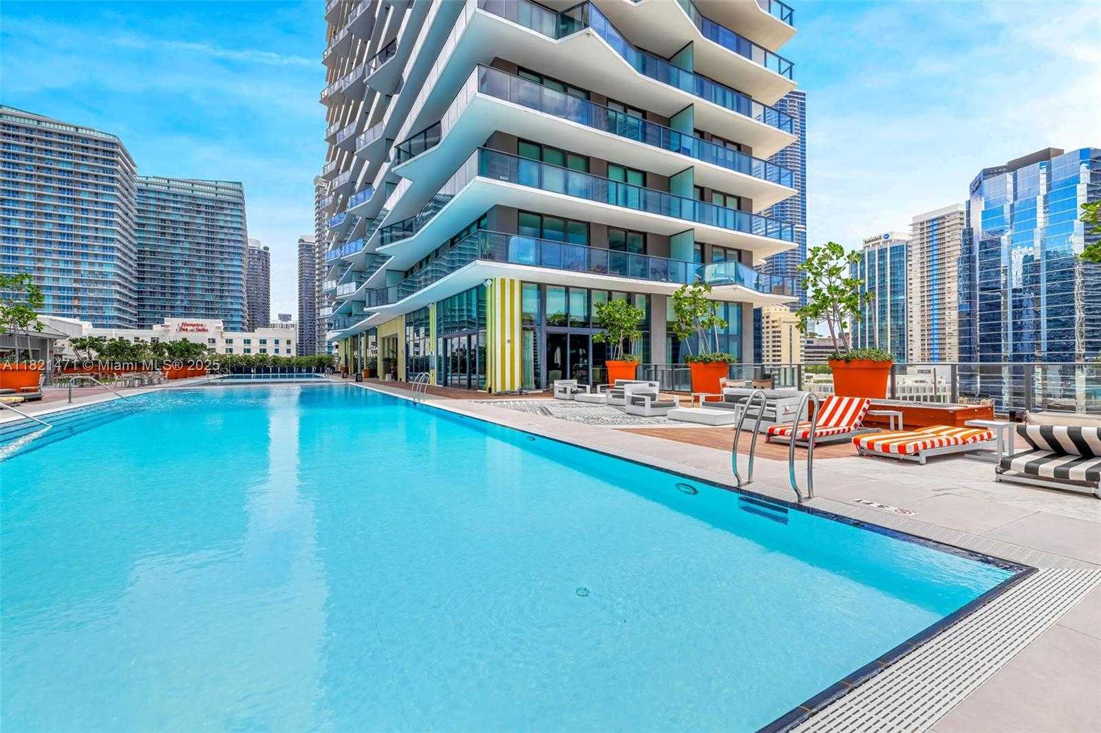 Small Image of 1300 SOUTH MIAMI AVE #4407, Miami Number 23