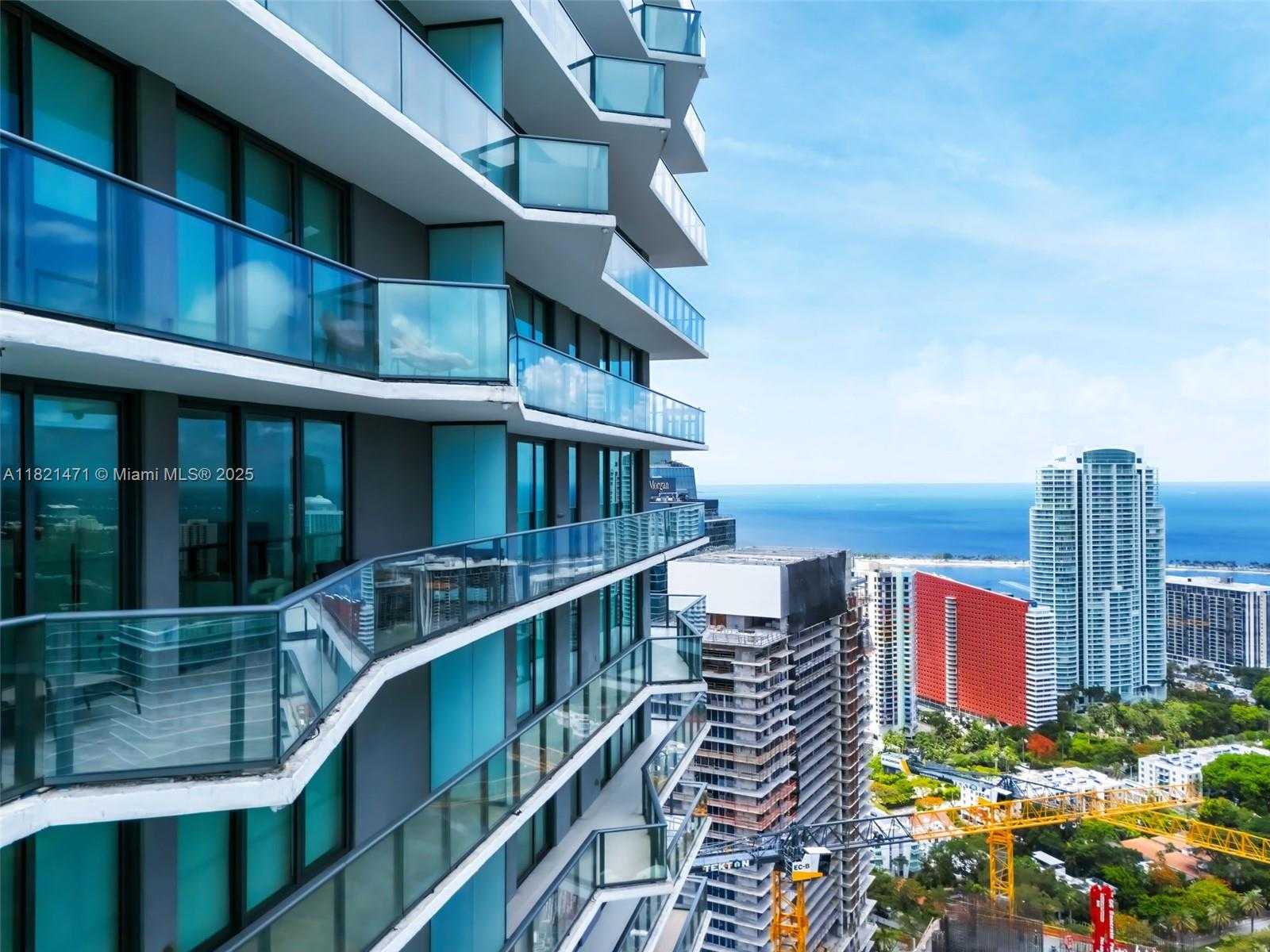 Small Image of 1300 SOUTH MIAMI AVE #4407, Miami Number 3