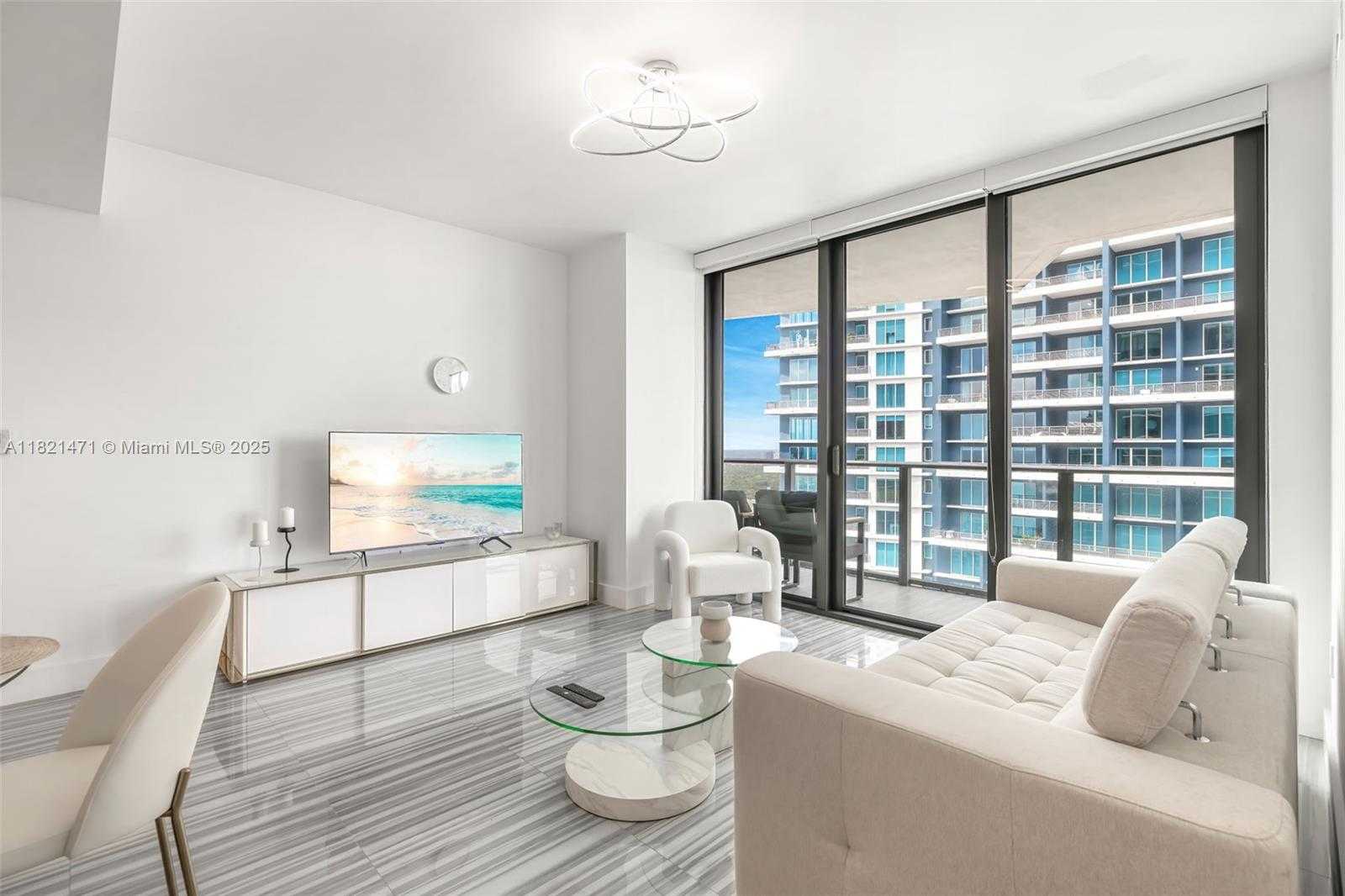 Small Image of 1300 SOUTH MIAMI AVE #4407, Miami Number 5
