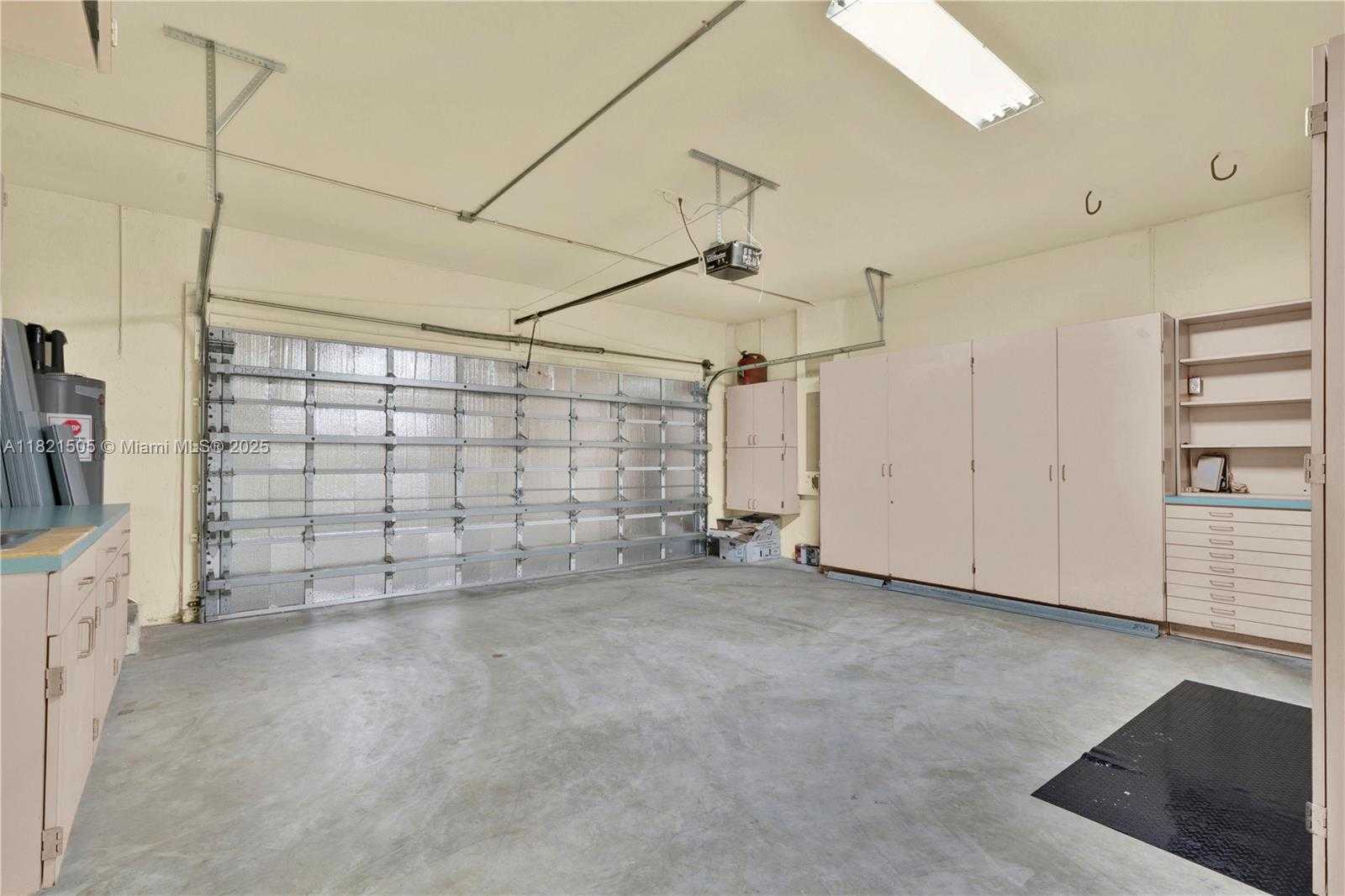 Small Image of 11923 SOUTH WEST 155TH CT, Miami Number 23