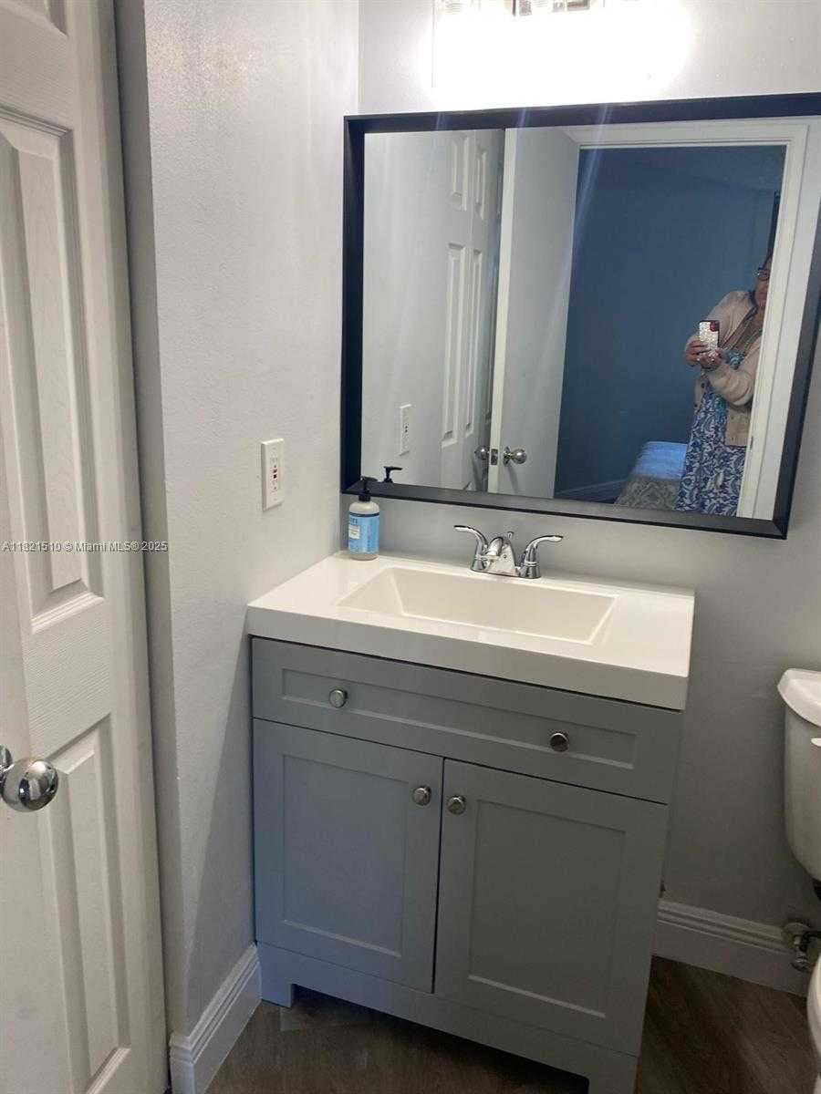 Small Image of 3300 NORTH EAST 191ST #216, Aventura Number 13