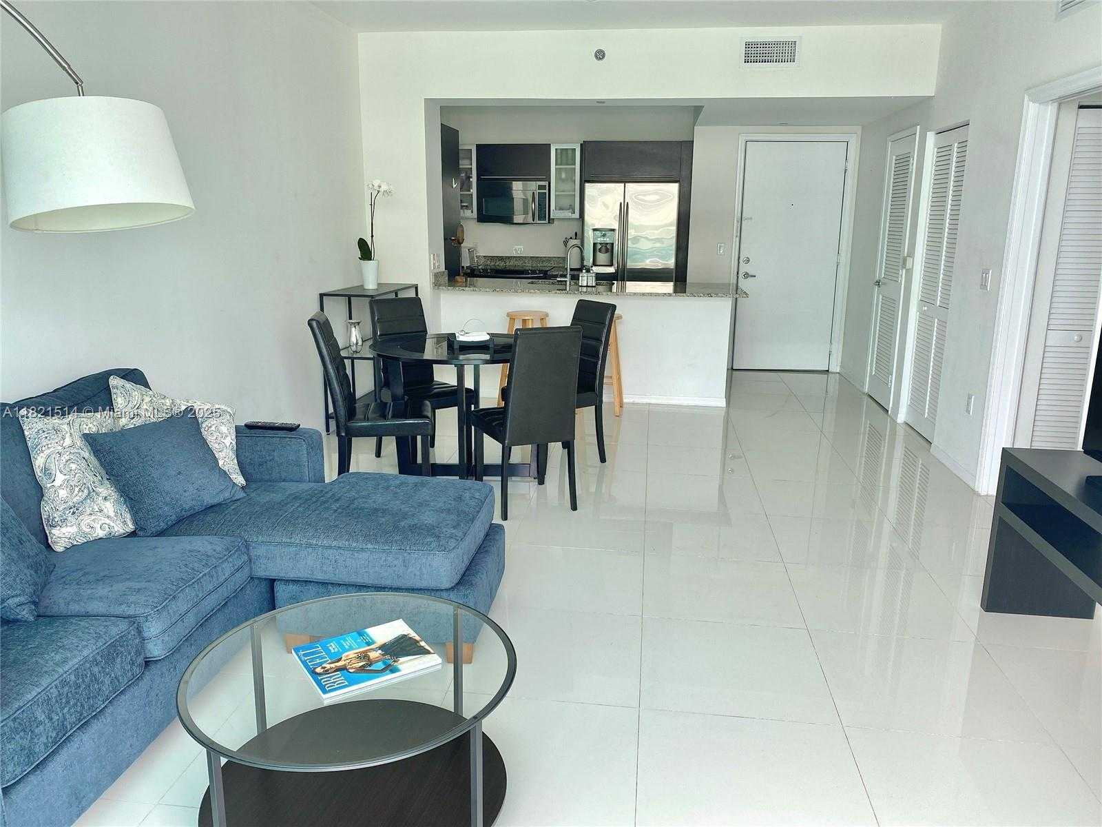 Small Image of 950 BRICKELL BAY DR #3302, Miami Number 2
