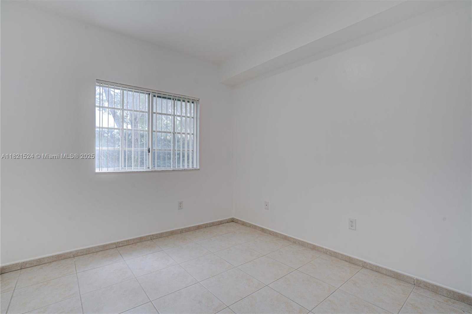Small Image of 7200 NORTH WEST 114TH AVE #105, Doral Number 14