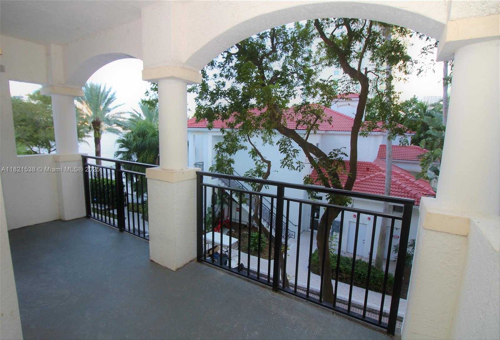Small Image of 3255 NORTH EAST 184TH ST #12311, Aventura Number 4