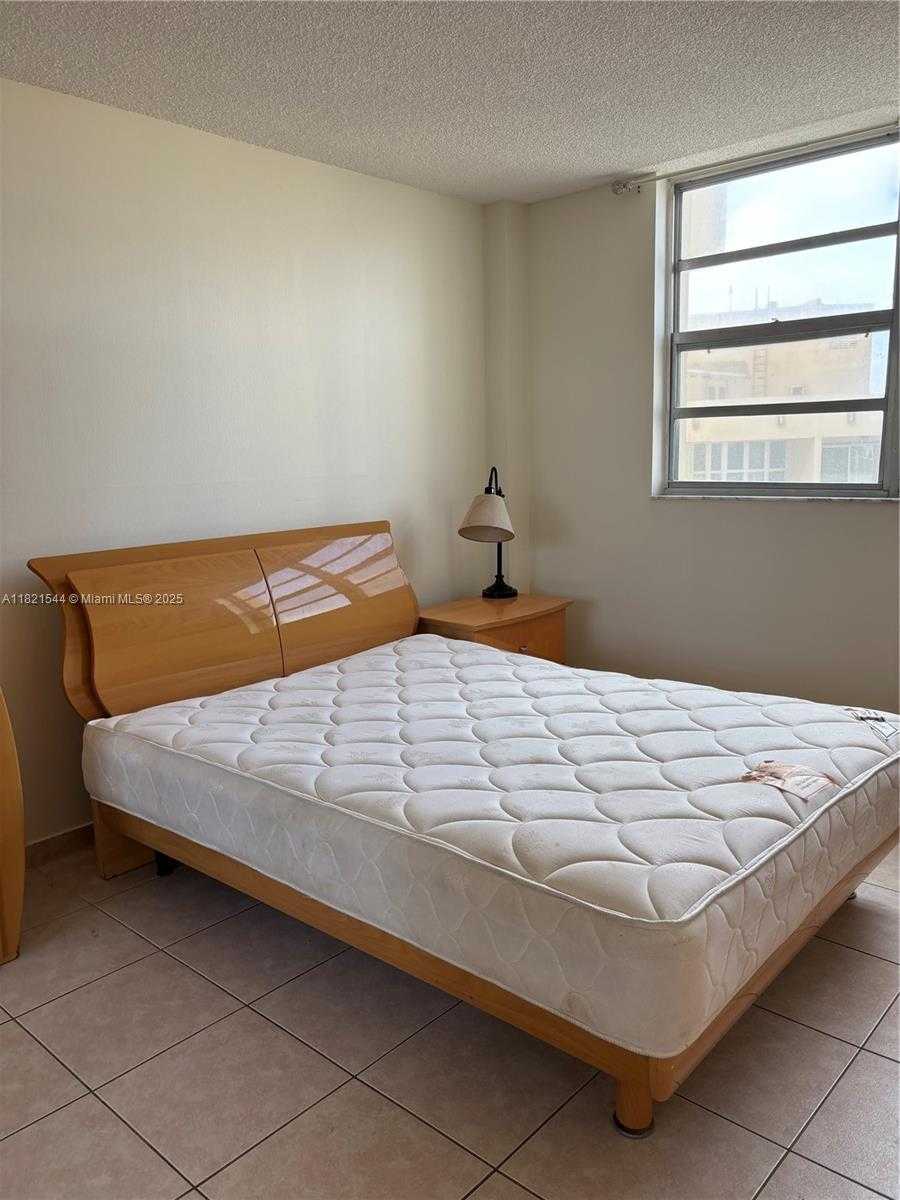 Small Image of 1833 SOUTH OCEAN DR #1203, Hallandale Beach Number 13