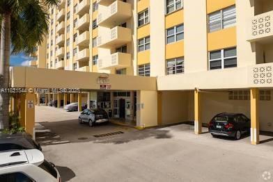 Small Image of 1833 SOUTH OCEAN DR #1203, Hallandale Beach Number 27