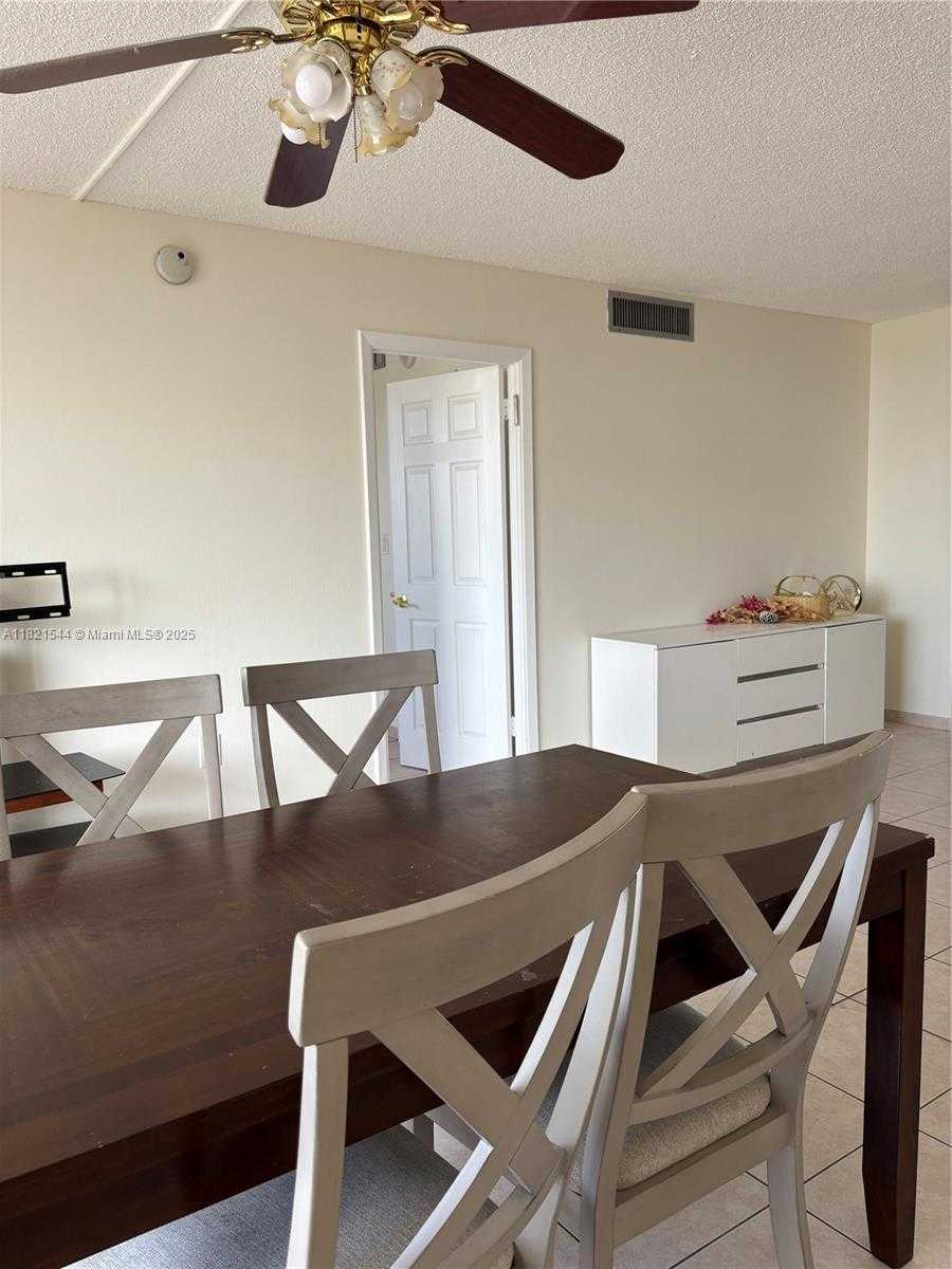 Small Image of 1833 SOUTH OCEAN DR #1203, Hallandale Beach Number 9