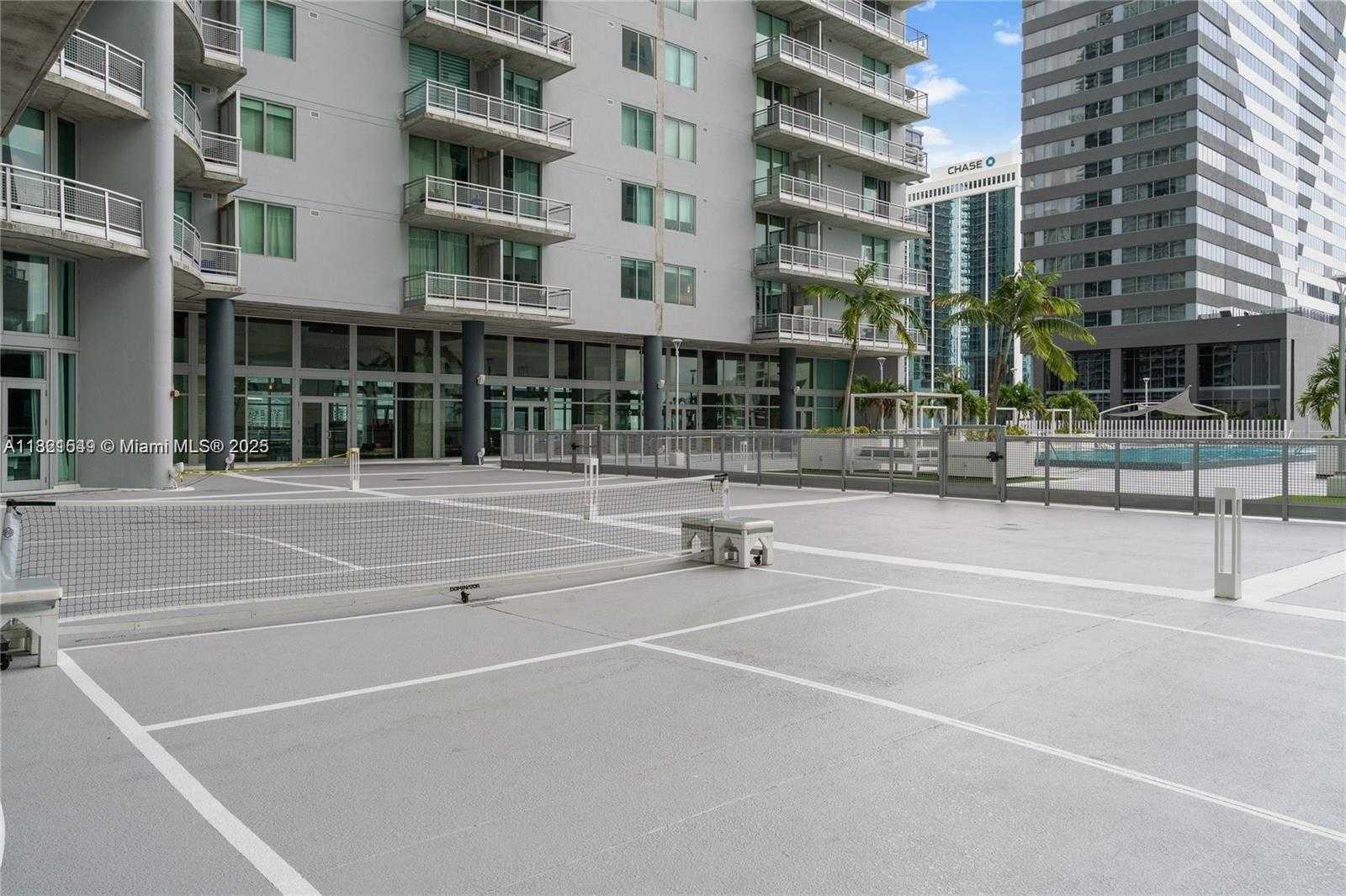 Small Image of 690 SOUTH WEST 1ST CT #2312, Miami Number 19