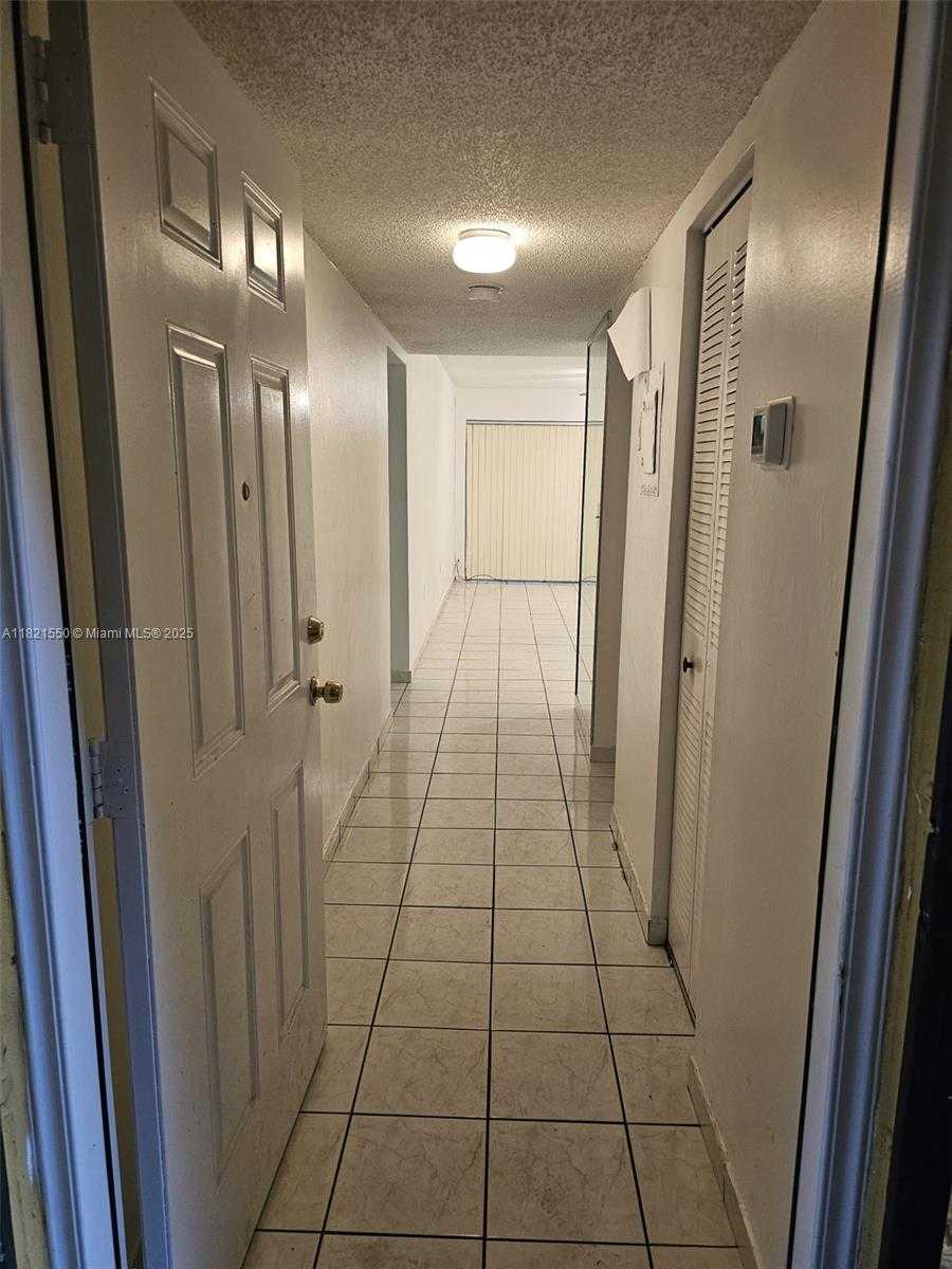 Small Image of 1555 WEST 44TH PL #221B, Hialeah Number 3