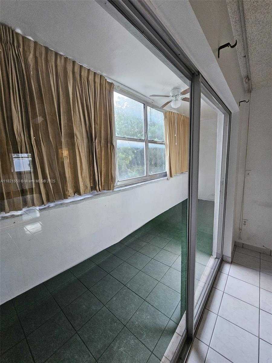 Small Image of 1555 WEST 44TH PL #221B, Hialeah Number 9