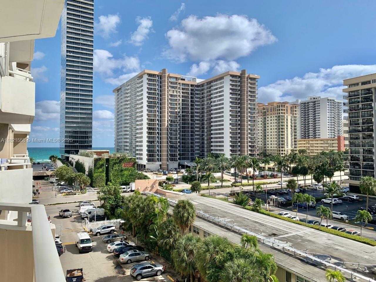 Small Image of 1985 SOUTH OCEAN DR #5C, Hallandale Beach Number 18