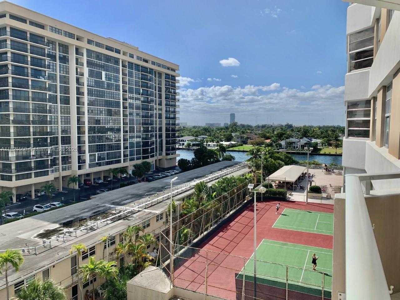 Small Image of 1985 SOUTH OCEAN DR #5C, Hallandale Beach Number 20