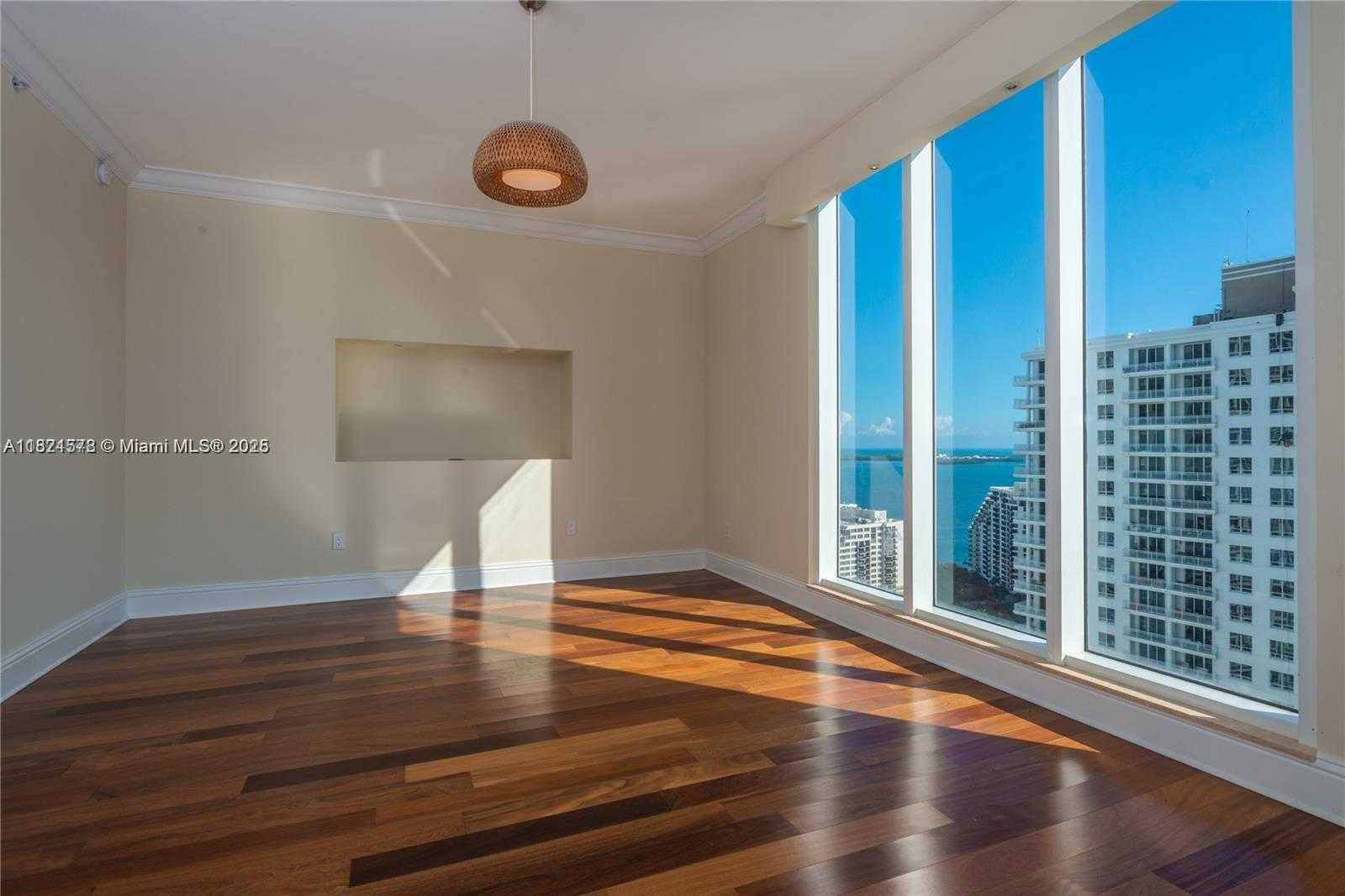 Small Image of 901 BRICKELL KEY BLVD #3004, Miami Number 4