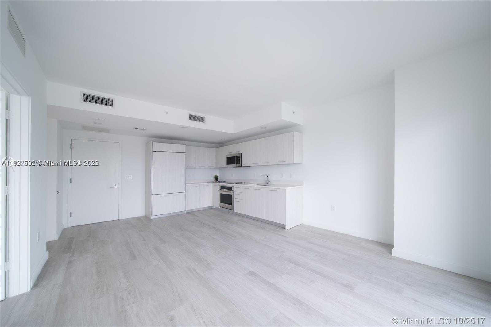 Small Image of 55 SOUTH WEST 9TH ST #3007, Miami Number 12