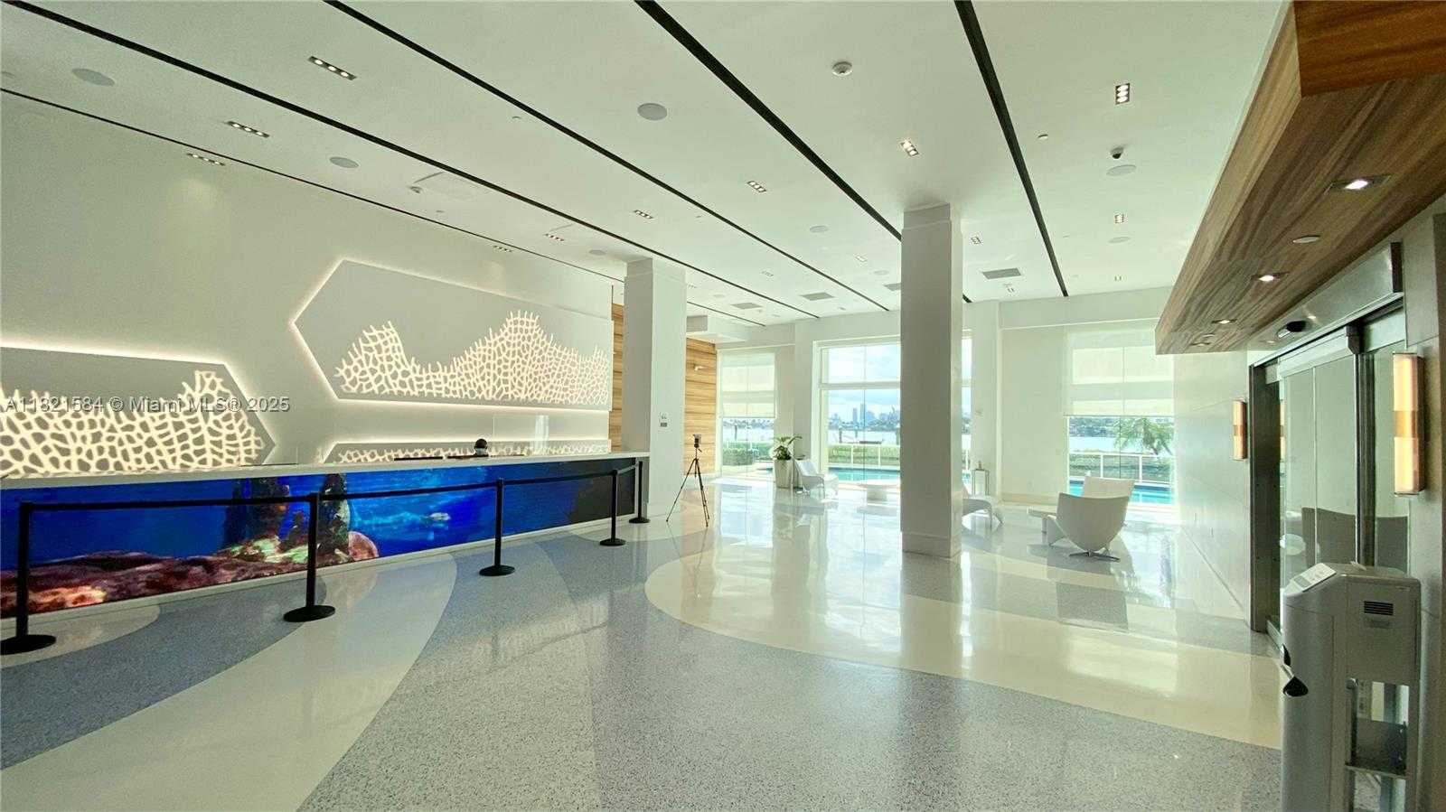 Small Image of 650 WEST AVE #2012, Miami Beach Number 19