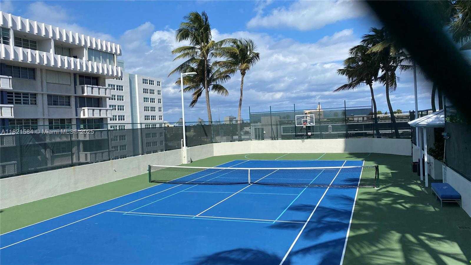 Small Image of 650 WEST AVE #2012, Miami Beach Number 26