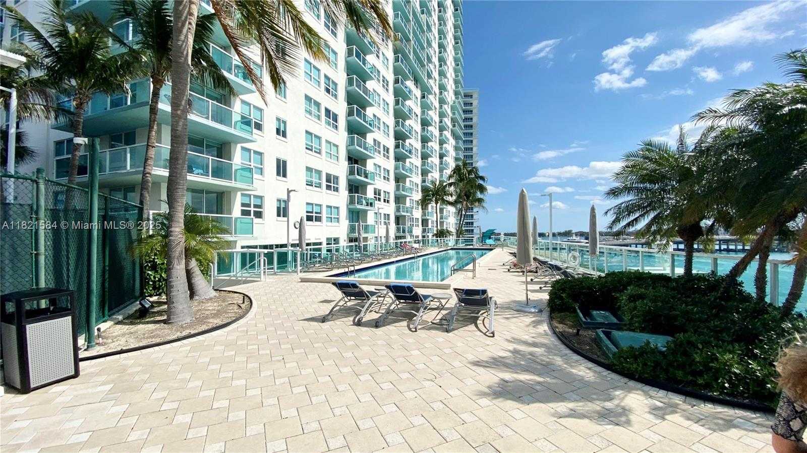 Small Image of 650 WEST AVE #2012, Miami Beach Number 28