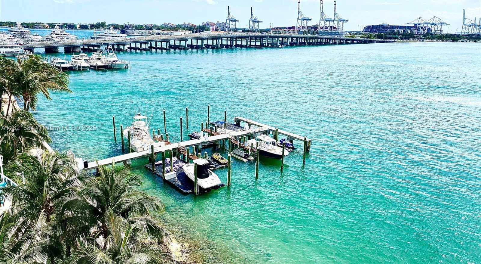 Small Image of 650 WEST AVE #2012, Miami Beach Number 31