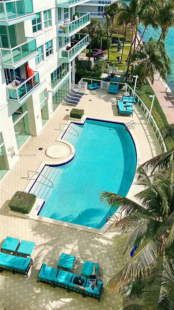 Small Image of 650 WEST AVE #2012, Miami Beach Number 34