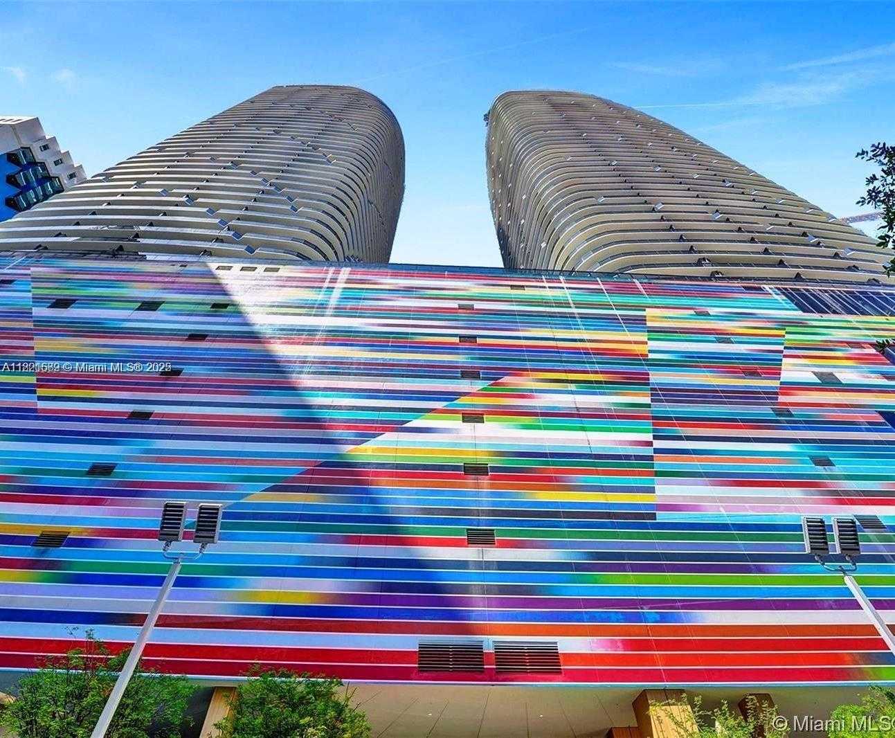Small Image of 55 SOUTH WEST 9TH ST #4201, Miami Number 28