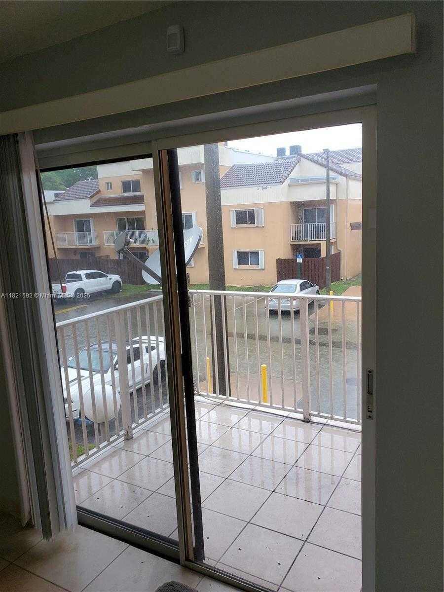 Small Image of 14901 SOUTH WEST 80TH ST #209, Miami Number 10