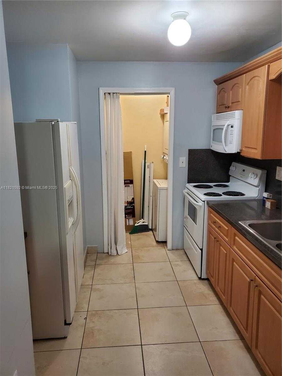 Small Image of 14901 SOUTH WEST 80TH ST #209, Miami Number 14