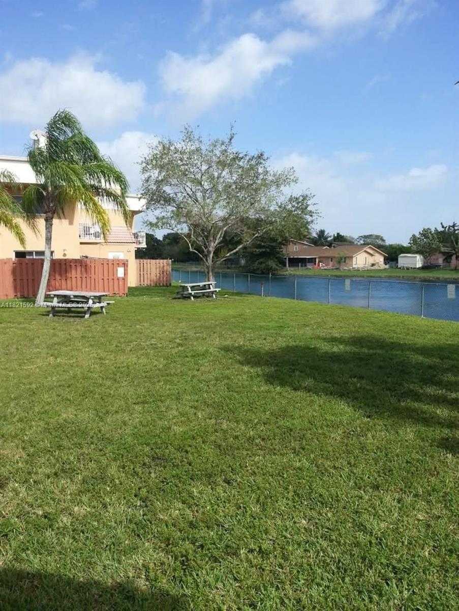 Small Image of 14901 SOUTH WEST 80TH ST #209, Miami Number 21