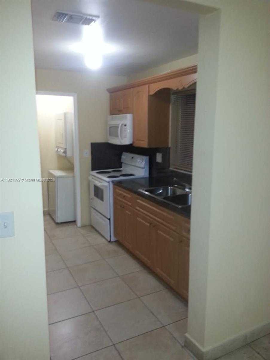 Small Image of 14901 SOUTH WEST 80TH ST #209, Miami Number 6