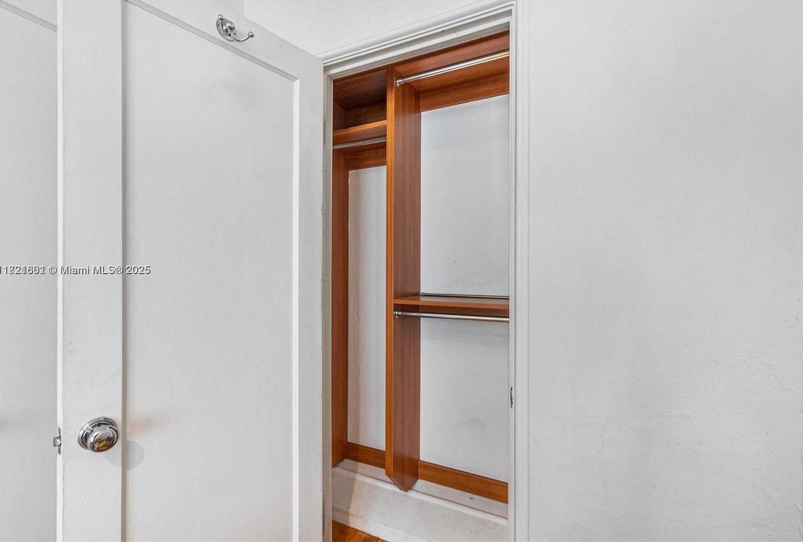 Small Image of 4015 NORTH MERIDIAN AVE #6, Miami Beach Number 10