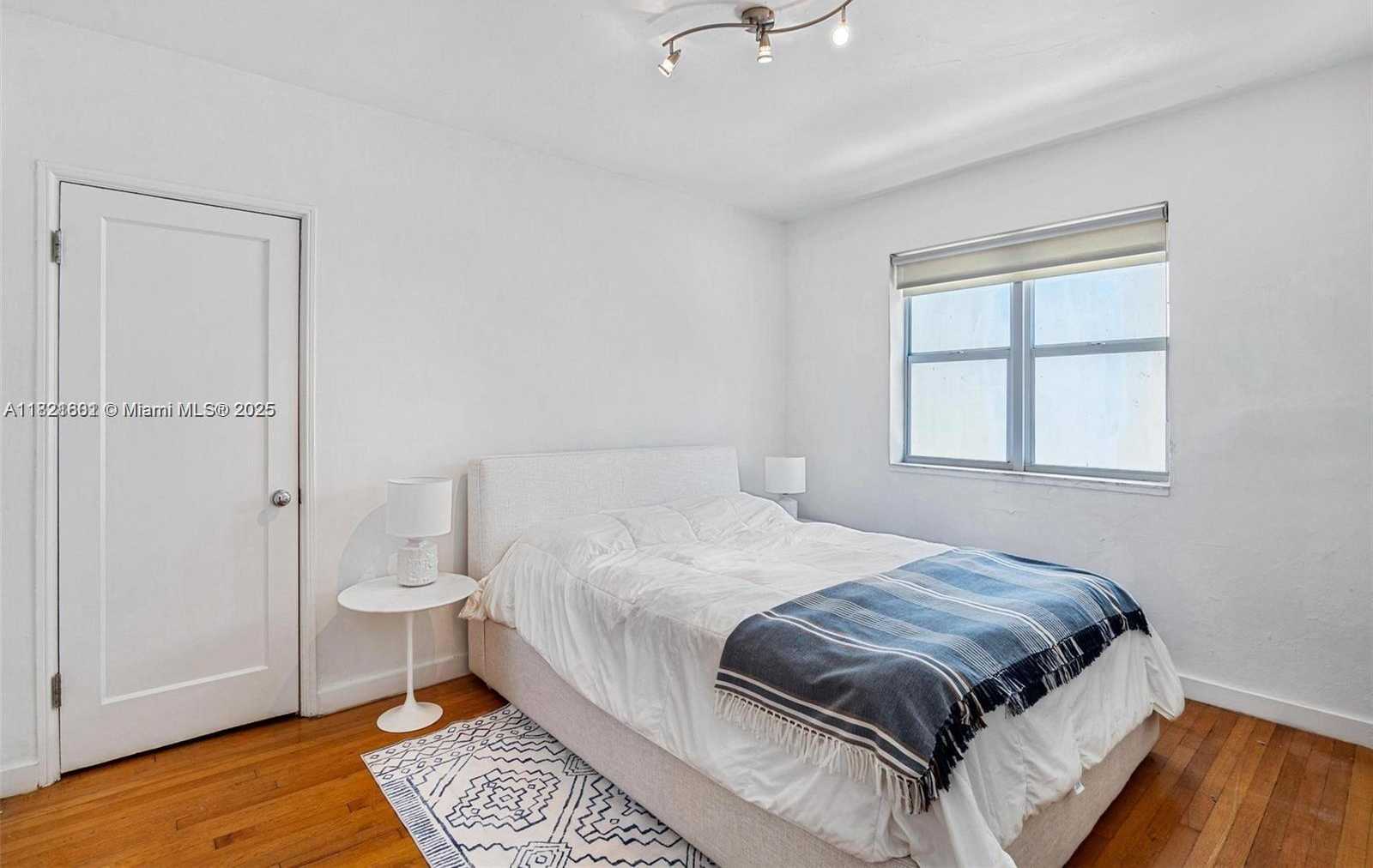 Small Image of 4015 NORTH MERIDIAN AVE #6, Miami Beach Number 9