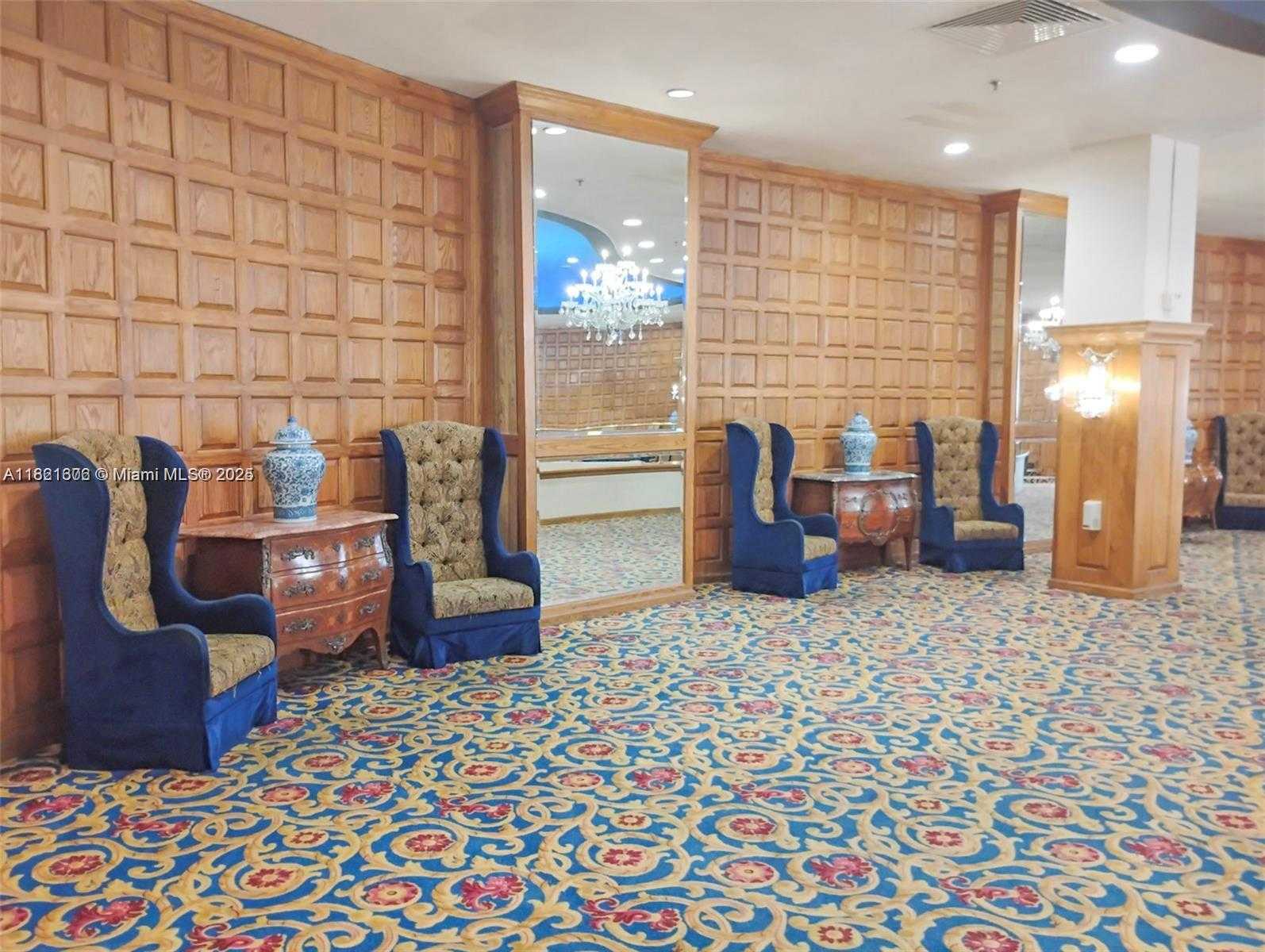 Small Image of 5445 COLLINS AVENUE #805, Miami Beach Number 17