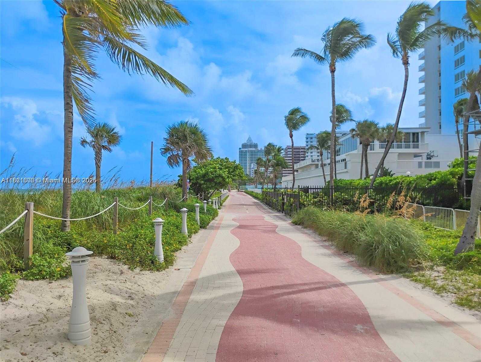Small Image of 5445 COLLINS AVENUE #805, Miami Beach Number 31