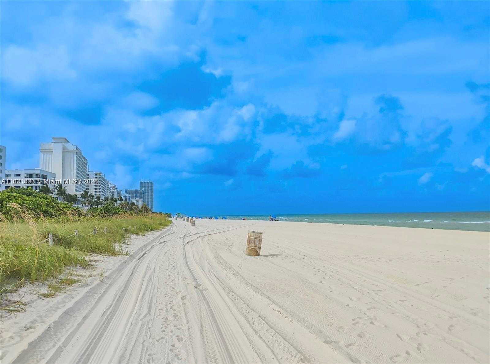 Small Image of 5445 COLLINS AVENUE #805, Miami Beach Number 34